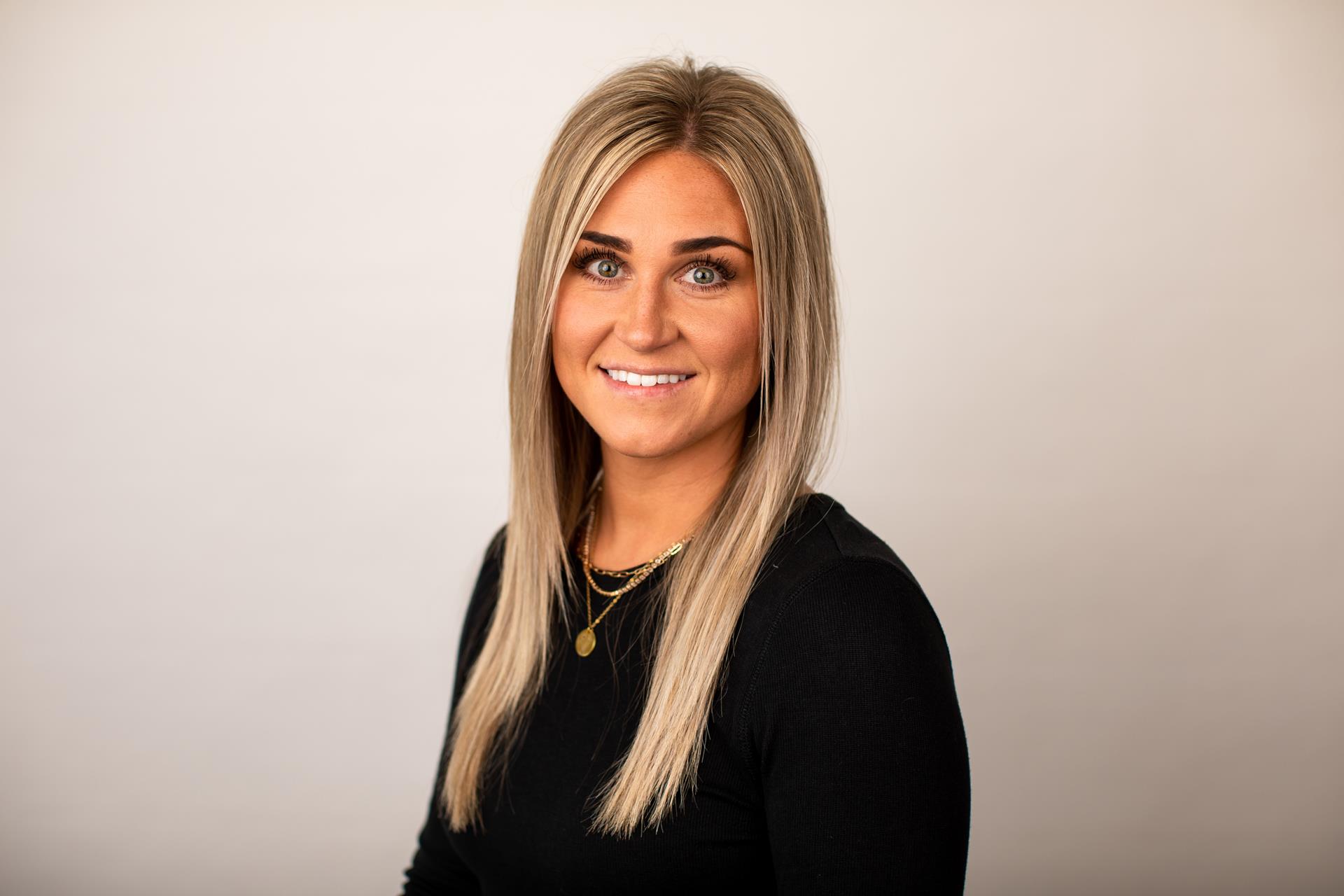 Graphic Designer Stays Ahead of the Curve